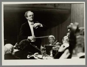 Wolfgang Sawallisch : Portrait des Dirigenten Wolfgang Sawallisch un der Wiener Symphoniker in der Staatsoper Berlin