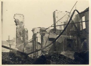 Zerstörungen Zweiter Weltkrieg - Luftangriff 2./3.09.1942. Polizeipräsidium, Karl-Friedrich-Straße