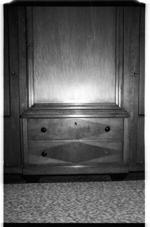 Schrank (Detail)