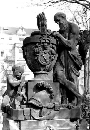 Grabmal Friedrichs Wilhelm von Lüderitz