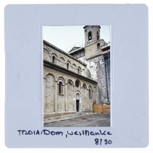 Troia, Santa Maria Assunta (Dom) : Westansicht