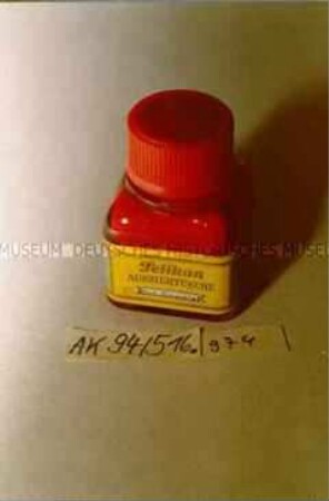 Glas mit Schraubverschluss "Pelikan AUSZIEHTUSCHE 51 Rot-Special"