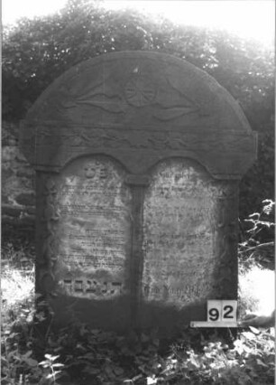 Grabstein 92