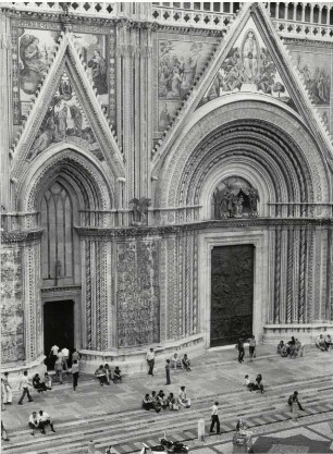 Portal des Doms in Orvieto