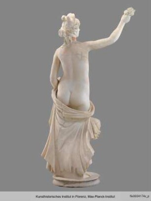 Flora (unter Verwendung eines antiken Torsos)