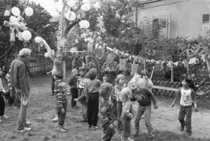 Zehnjähriges Jubiläum der Kindertagesstätte "Elterninitiative" in der Moltkestraße 31 a
