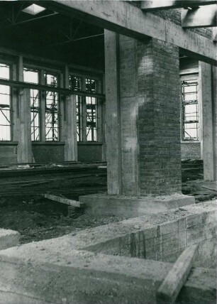 Fabrikhalle Klein Auheim, Deutschland, 1942-1943