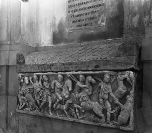 Grab der Konstanze von Aragón, der ersten Gemahlin Kaiser Friedrichs II.