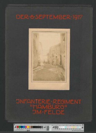 Sturmtrupp mit Gefangenen