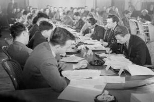 Kongress des Exekutiv-Komitees des Weltstudentenbundes (IUS) 13.-17.01.1951 : Kongressteilnehmer