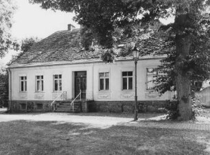 Altwustrow, Oderaue, Angerstraße 6