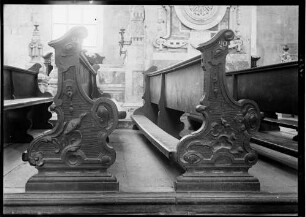 Salem Münster - Klosterkirche Maria Himmelfahrt Chorgestühl mit Schnitzerei