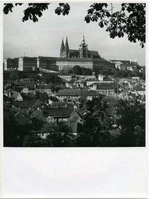 Blick auf die Burg, Prag, Böhmen und Mähren