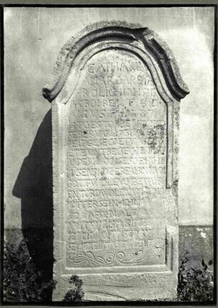 Bei Alsenz, prot. Kirche. Grabstein der Catharina Margareta Frölich, +1738