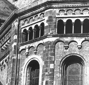 Bonn, St. Martin (sog. Münster), Zwerggalerie am Chor