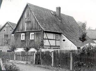 Fachwerkhaus in Nedaschütz : Bauwesen - Exterieur. Ort: Njezdašecy / Nedaschütz. Fachwerkhaus mit Anbau in Nedaschütz Haus Nr. 16.