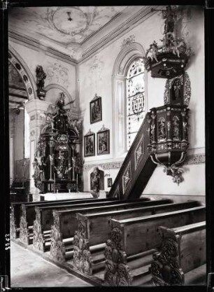 Weilerkirche; Seitenaltar und Kanzel