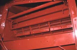 Fotografie: Erntetechnik, Dreschmaschine, Dreschkorb, Kornabscheider