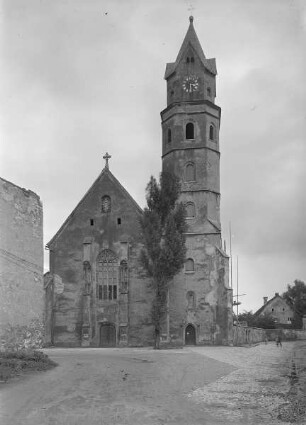 Katholische Stadtpfarrkirche zu Unserer Lieben Frau & Ehemalige Hofkirche