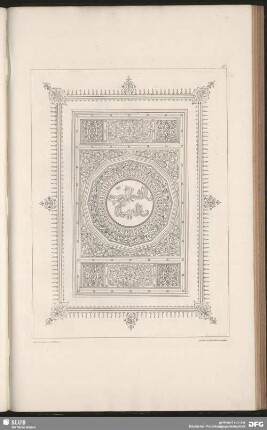 Deckengestaltung mit arabischen Schriftzeichen und Ornamentik