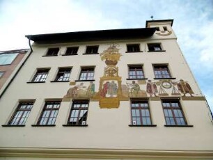 Nürnberg: Kammergebäude mit Kaufmannszug