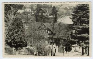 Schreiberhau. Carl-Hauptmann-Haus in Oberschreiberhau. Aufnahme wohl anläßlich der Gedenkfeier zum 80. Geburtstag von Carl Hauptmann am 5. Mai 1938. Dresden: SLUB Mscr.Dresd.y,27,2