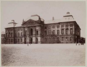 Dresden-Neustadt. Japanisches Palais (1727-1737; Z. Longuelune, M. D. Pöppelmann, J. C. Knöffel, J. de Bodt). Platzseitiger Flügel