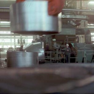 VEB Eisenhüttenkombinat Ost. Kaltwalzwerk, Produktionshalle : Eisenhüttenstadt. VEB Eisenhüttenkombinat Ost. Kaltwalzwerk, Produktionshalle