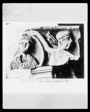 Fragment eines Reliefs