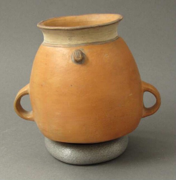 Clay vessel