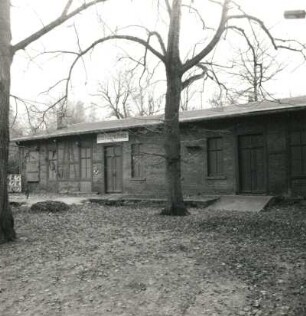 Penig, Zinnberger Straße 8. Ehemaliges schützenhaus (Kulturhaus) (um 1900). Schießhalle