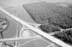 Riegel: Autobahnknoten