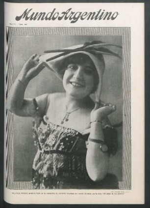 Blanca Pozas, primera tiple de la compañía de zarzuela española del teatro Avenida, en la obra "El amor de los amores" [Fotografía]