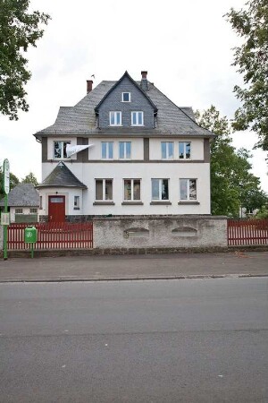 Schule; Lich, Erlesbergstraße 12