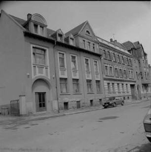 Treuen, Kreis Auerbach. Johann-Sebastian-Bach-Straße 20, Wohnhaus. (erb. um 1910). Straßenansicht