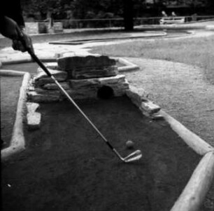 Bad Nauheim. Nördlicher Park. Minigolfanlage. Golfbahn