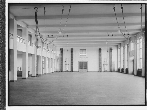 Schule Langenhorn [Heute: Fritz-Schumacher-Schule] (Hamburg-Langenhorn): Turnhalle : SchumacherWV Nr. 294