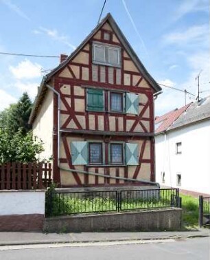 Langgöns, Kleehofstraße 2