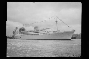 Bergensfjord (1956), Passagierschiff