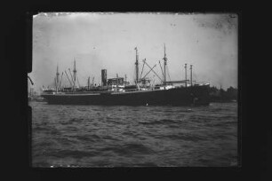 Crefeld (1922), Passagier- und Frachtschiff, Norddeutscher Lloyd, Bremen, Bau-Nr. 360