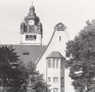 Jena. Friedrich-Schiller-Universität, Schlossgasse 1. Universitätsgebäude (1905/1908; Th. Fischer). Ostseite mit Turm