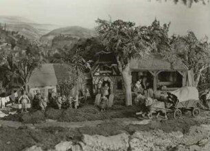 Weihnachtsberg "Schwarzenberg" : Weihnachtsberg "Schwarzenberg" (vor 1951; R. Meier). Ausschnitt: Gegend von Schwarzenberg. Weihnachtsmesse, 1951