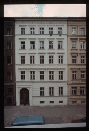 Diapositiv: Skalitzer Str. 147, 1984
