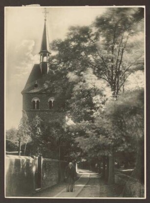 Ehemalige Katholische Kirche am Wall um 1920. Detmold. Wall. Papierabzug