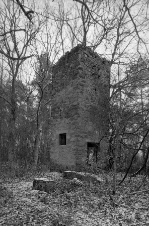 Sprengturm der Rouselle'schen Basaltwerke (Sprengturm); Hanau, Goldfeldtanne Galgenbruch