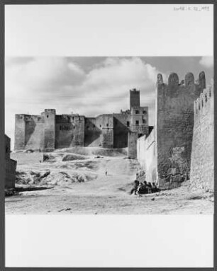 Kasbah Sousse : Die Wehrmauern der Kasbah in der tunesischen Stadt Sousse