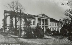 Stahlbad : Originalabzug mit Motiv "Stahlbad in Doberan", mit Stiften auf Untergrund befestigt