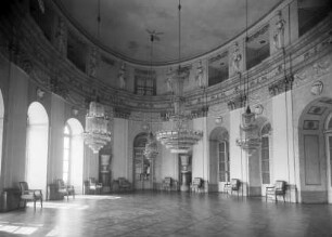 Residenzschloss Ludwigsburg — Neues Corps de logis — Marmorsaal & Raum 146