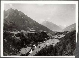 Stubaital, Blick auf Mieders (links) und Telfes (rechts)