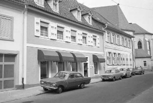 Vorbildliche Renovierung und Restaurierung des Hauses Amthausstraße 2 in Durlach